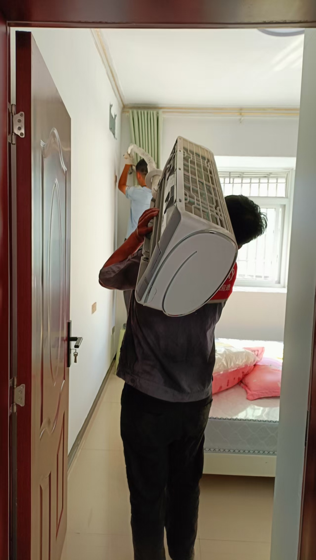 南川区空调移机